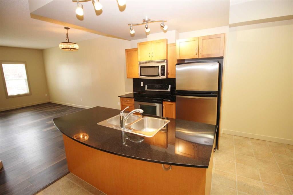 11811 Lake Fraser - Thumbnail 7