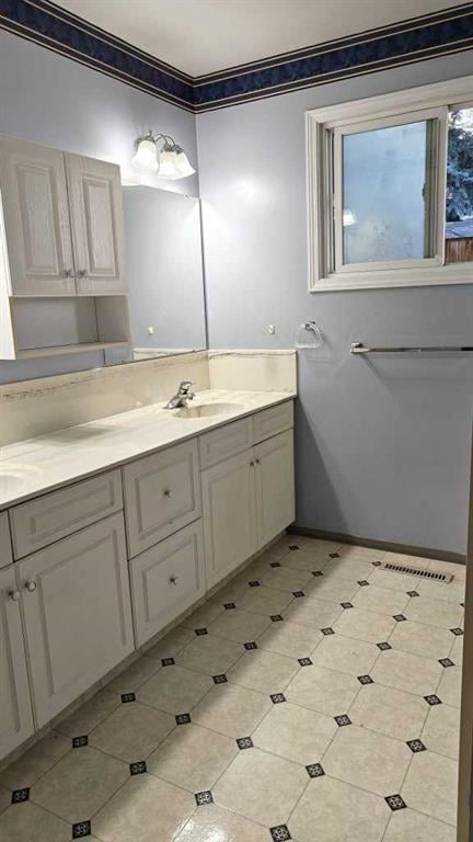 4315 Charleswood - Thumbnail 3