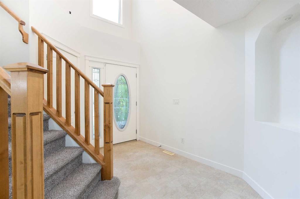 373 Brightonstone - Thumbnail 2
