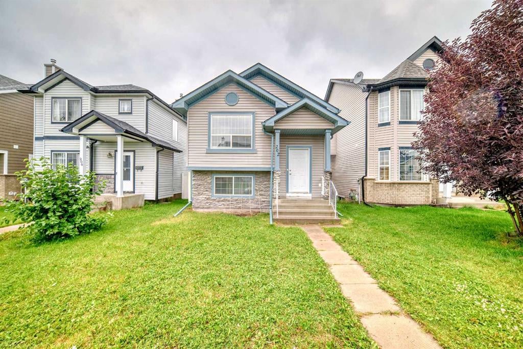 202 Saddlemead - Thumbnail 1