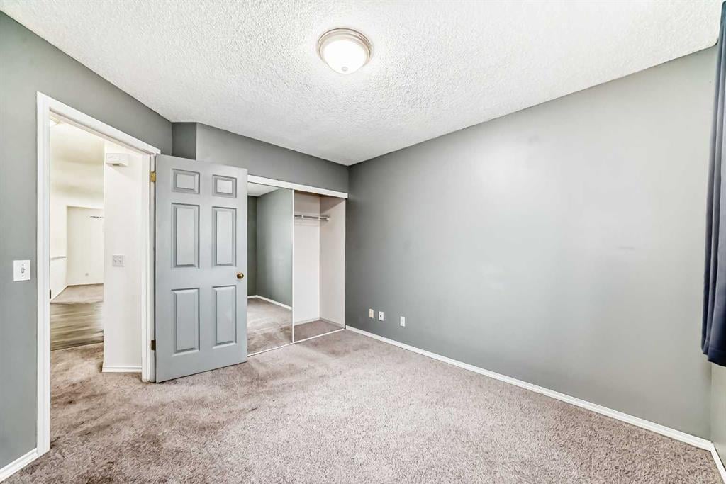 202 Saddlemead - Thumbnail 6