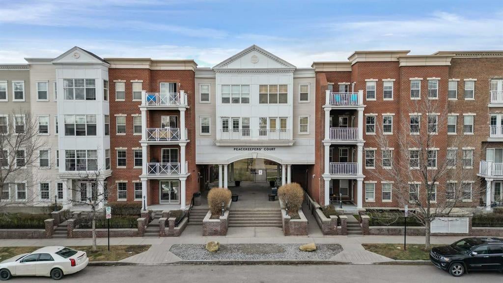 5605 Henwood - Thumbnail 1