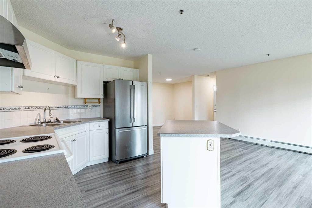 2106 Valleyview - Thumbnail 8