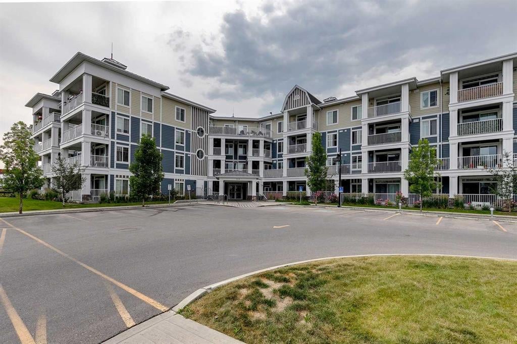 110 Auburn Meadows - Thumbnail 1