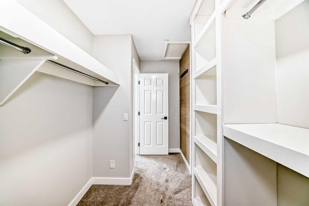 117 Saddlecrest - Thumbnail 5
