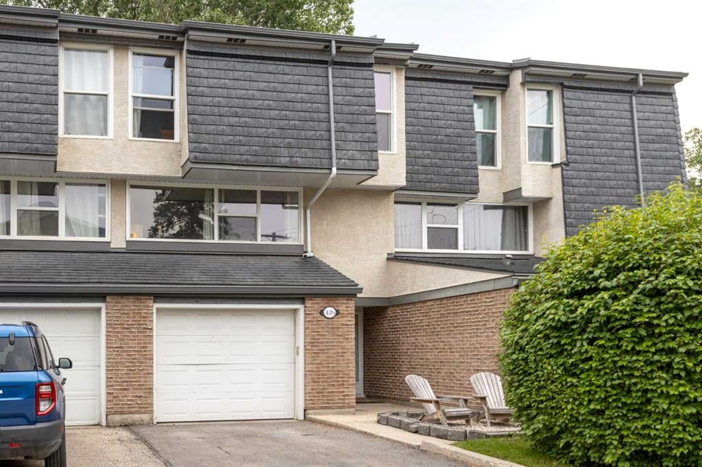 426 Brae Glen - Thumbnail 1