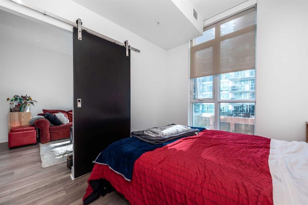 550 Riverfront - Thumbnail 8