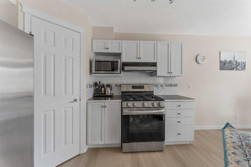 12982 Coventry Hills - Thumbnail 7