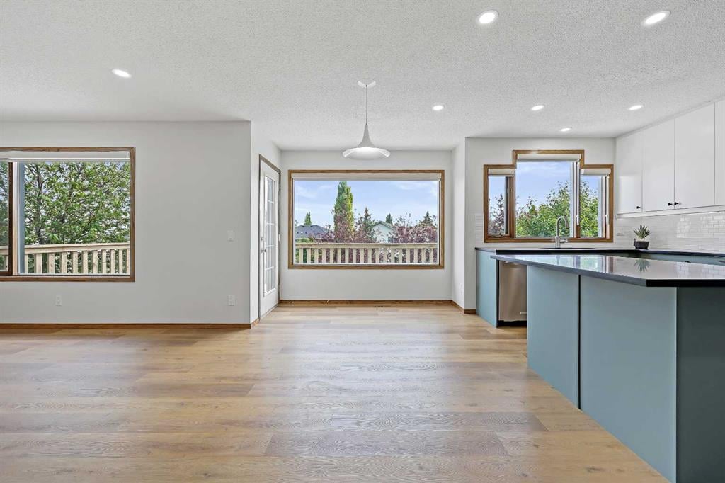 40 Edgebrook - Thumbnail 5