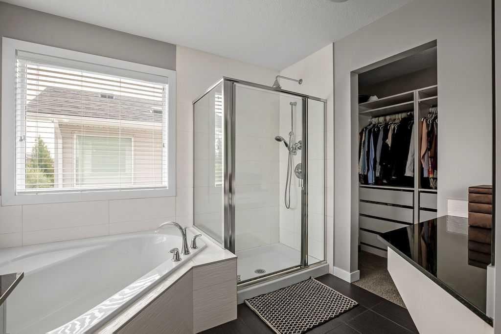 1208 Brightoncrest - Thumbnail 3