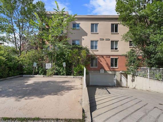 825 Mcdougall - Thumbnail 8