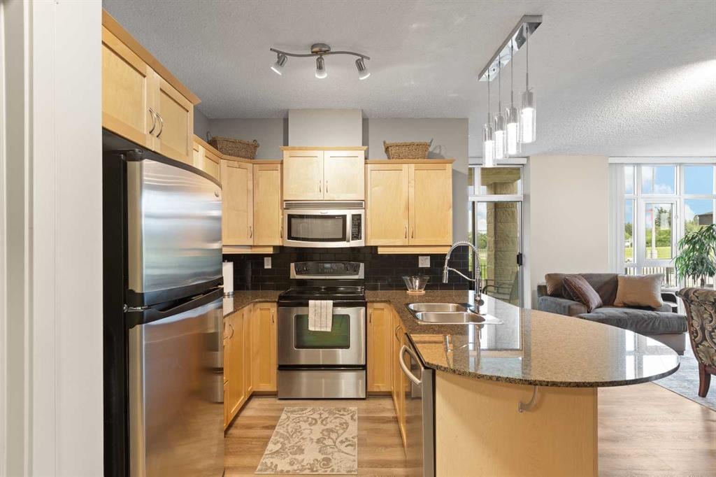 11811 Lake Fraser - Thumbnail 5