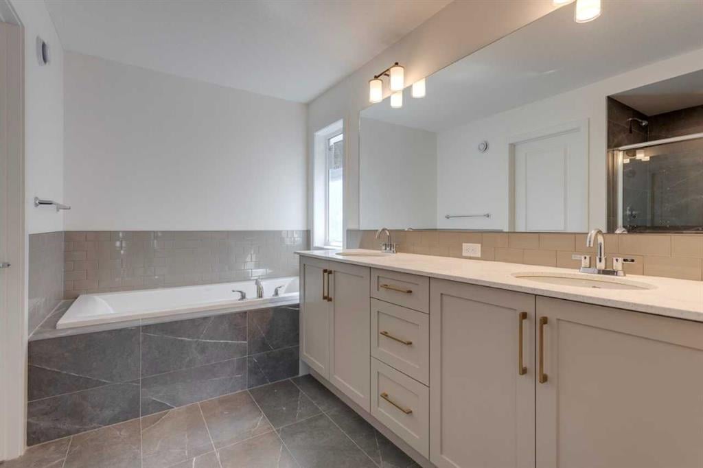 188 Sage Hill - Thumbnail 6