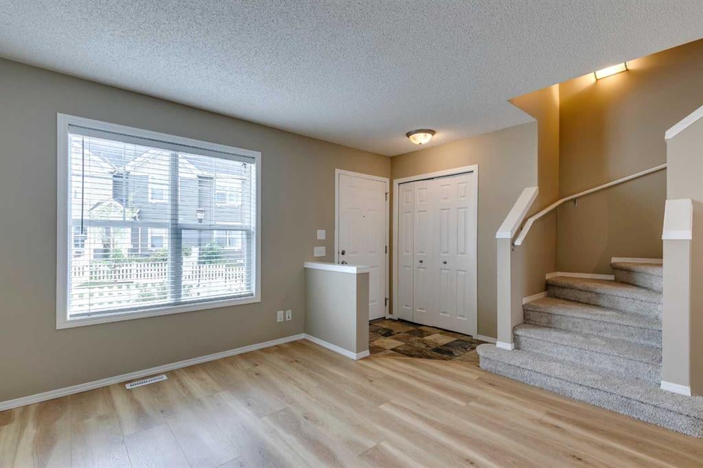 284 Elgin - Thumbnail 4