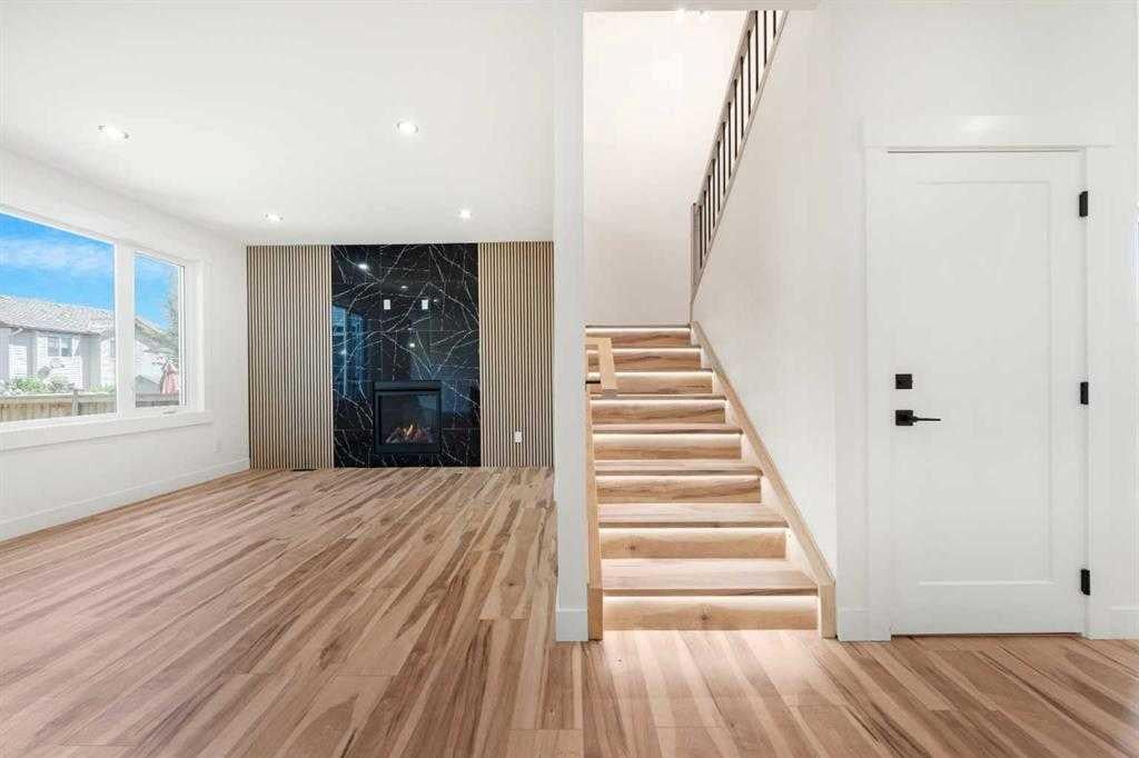 136 DOUGLAS RIDGE - Thumbnail 3