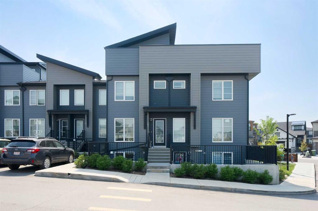 260 Rowley - Thumbnail 1