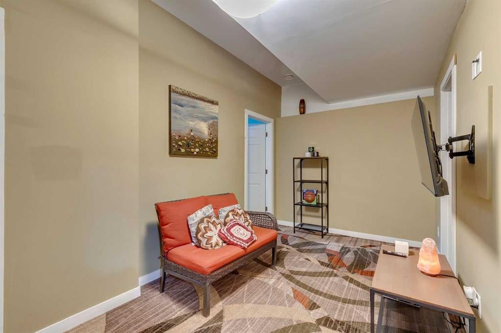 228 Sage Bluff - Thumbnail 8