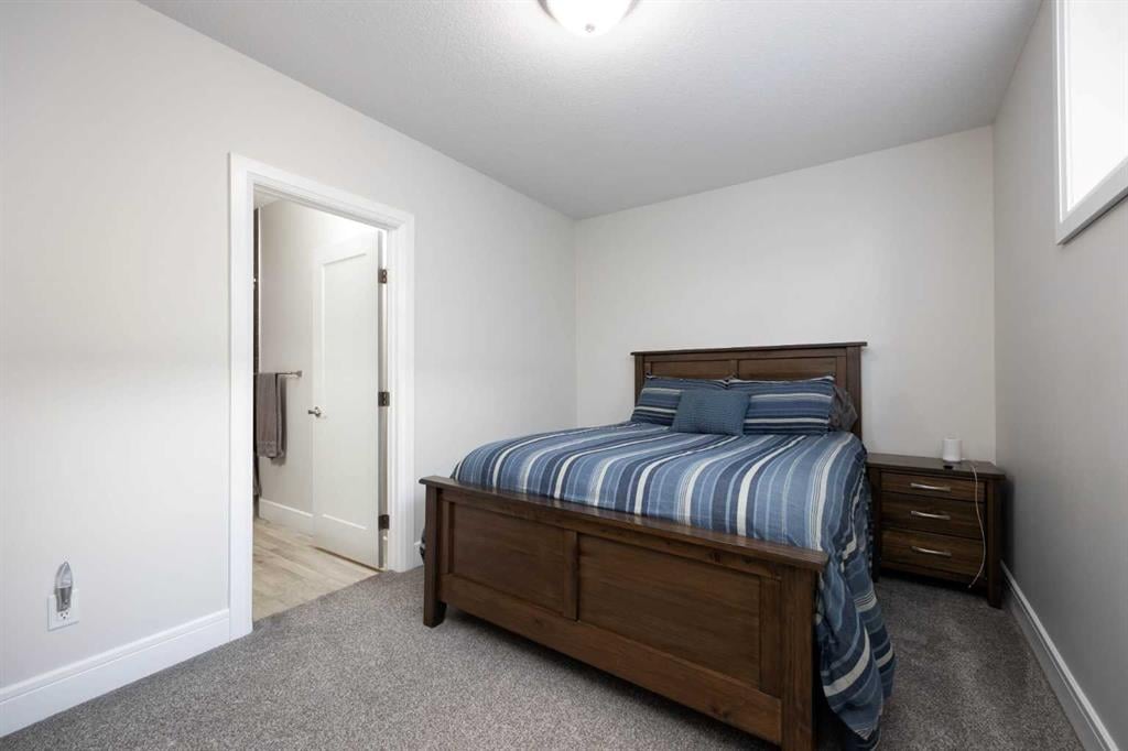 741 Beacon Hill - Thumbnail 4