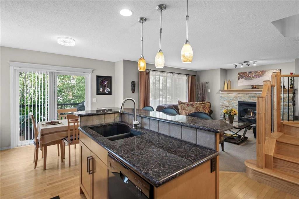271 Royal Birch - Thumbnail 6