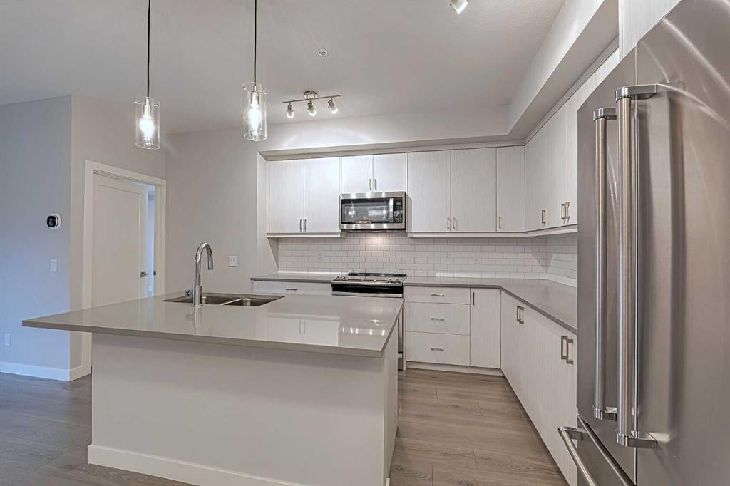 100 Auburn Meadows - Thumbnail 7