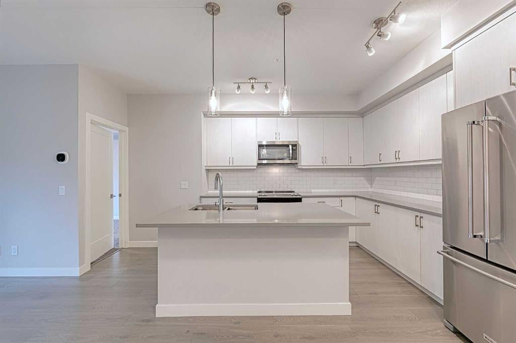 100 Auburn Meadows - Thumbnail 5