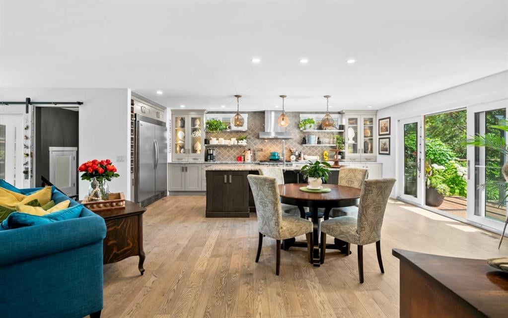 520 Parkridge - Thumbnail 5