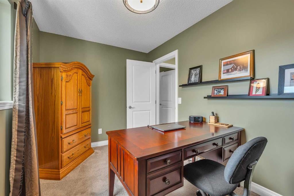 112 Douglas Glen - Thumbnail 6