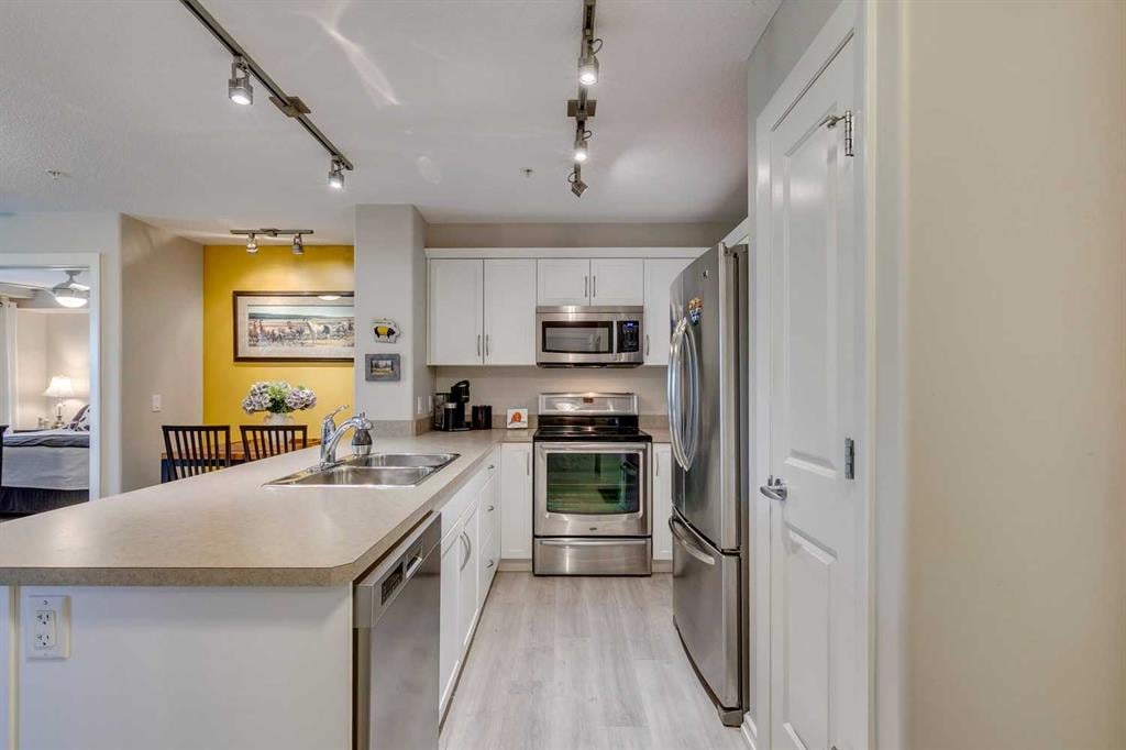 310 Mckenzie Towne - Thumbnail 5