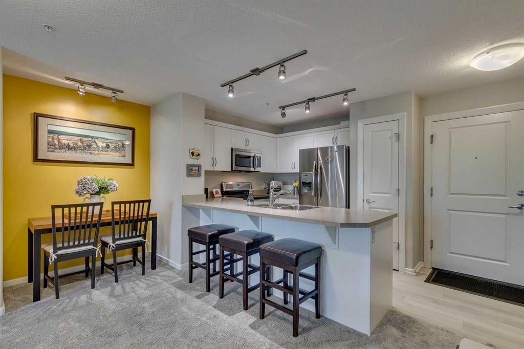 310 Mckenzie Towne - Thumbnail 7