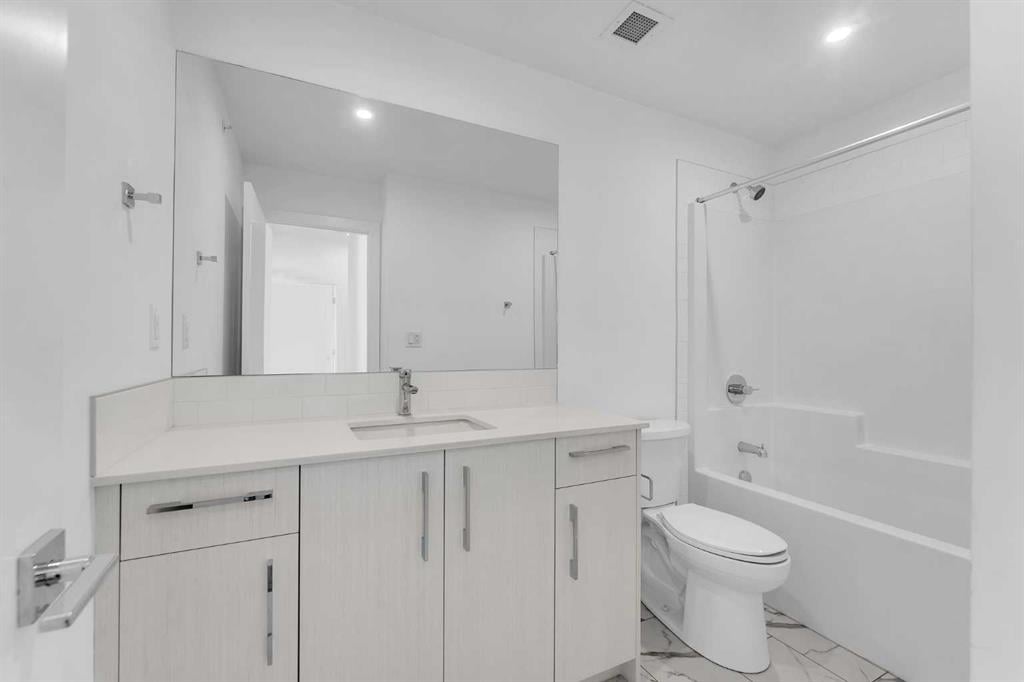 681 Savanna Boulevard - Thumbnail 7