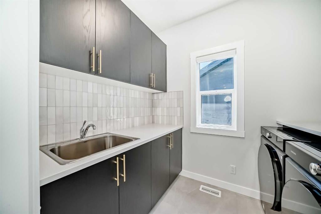 406 Spring Creek - Thumbnail 8