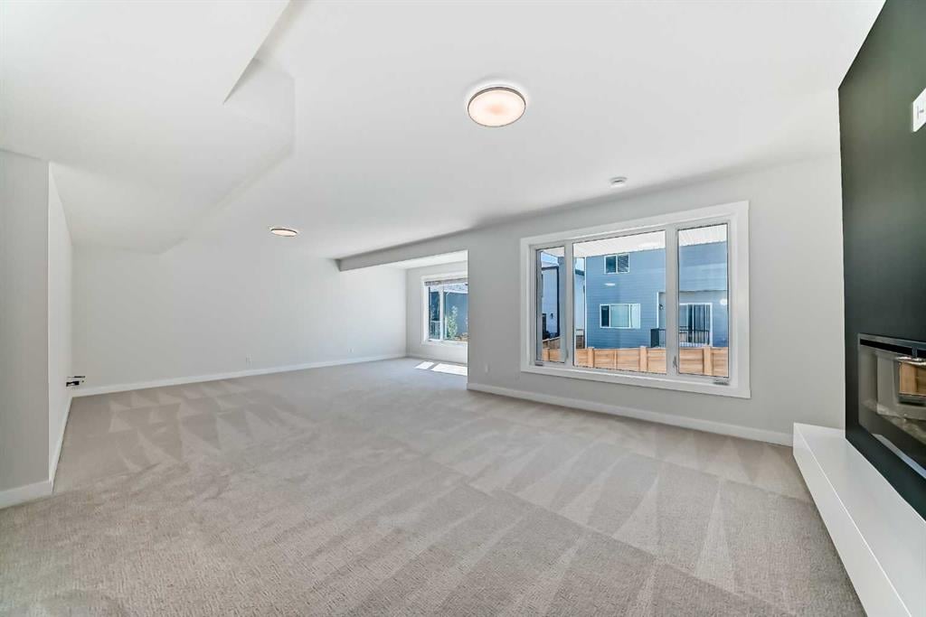 406 Spring Creek - Thumbnail 6