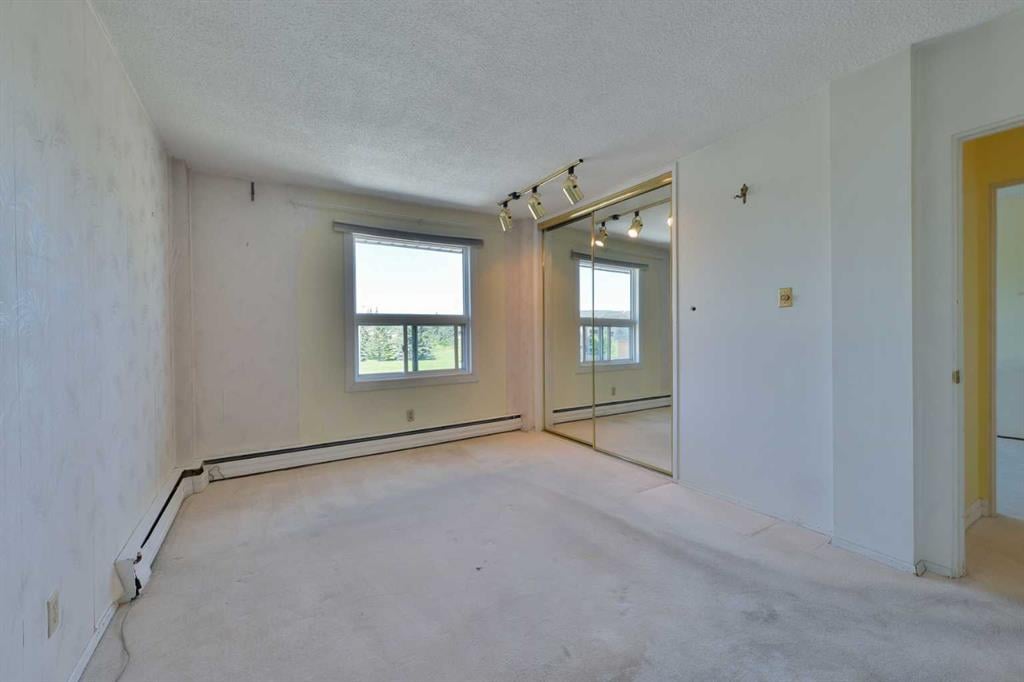 524 Cedar - Thumbnail 4