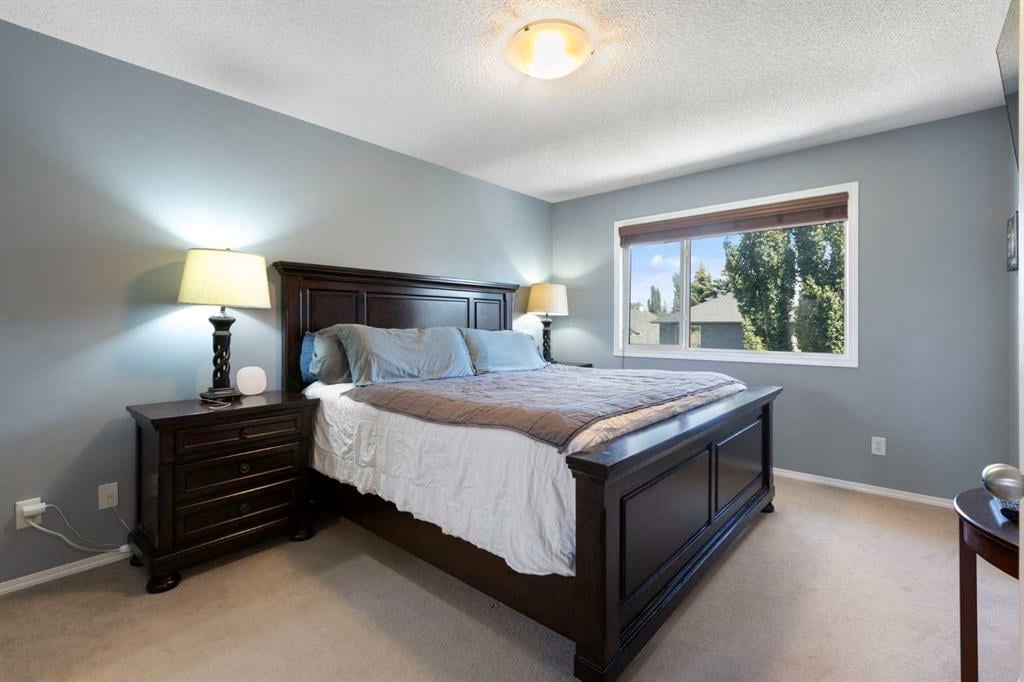 23 Auburn Bay - Thumbnail 2