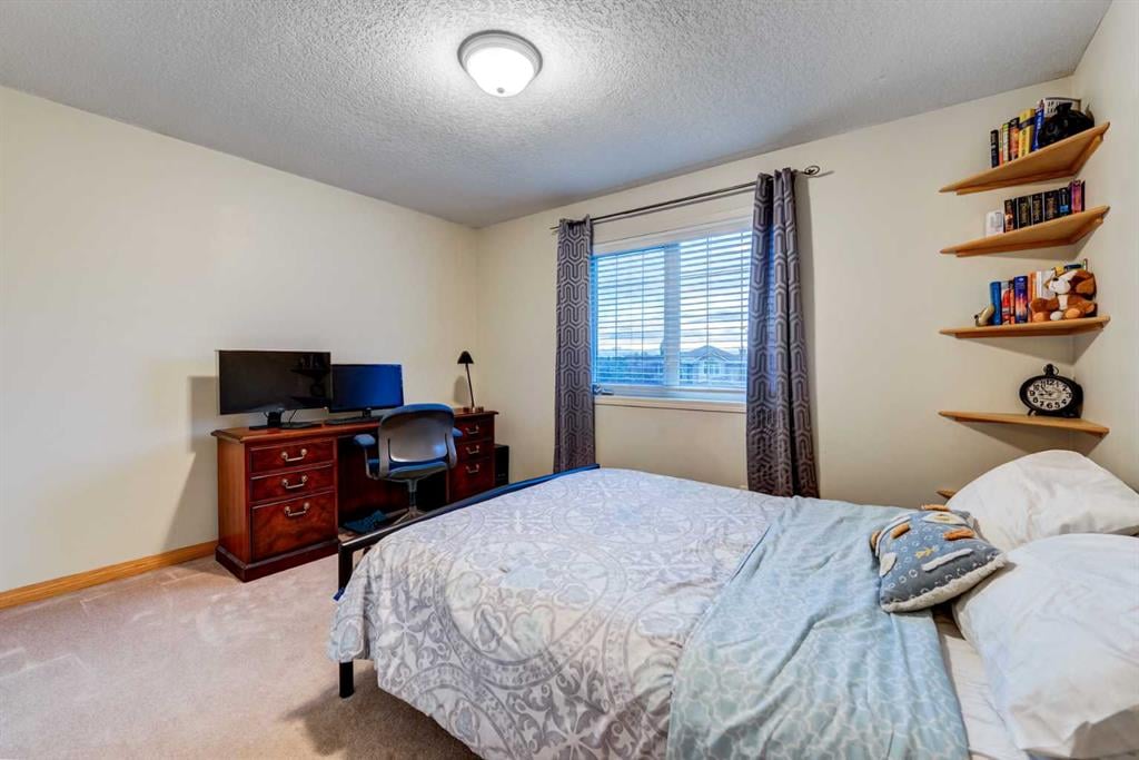 230 Simcoe - Thumbnail 2