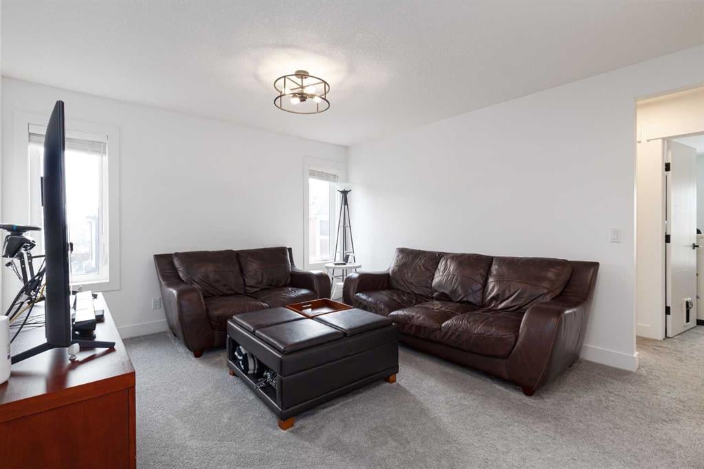 224 Magnolia - Thumbnail 3