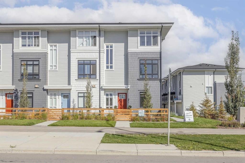 857 Belmont - Thumbnail 1