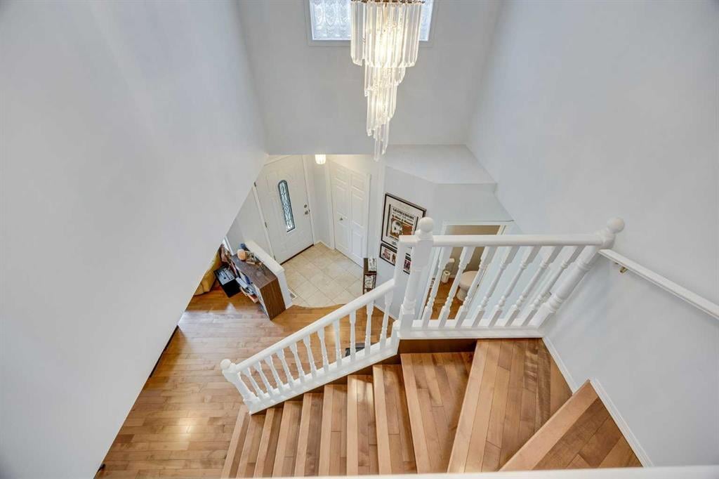 192 Douglas Ridge - Thumbnail 5