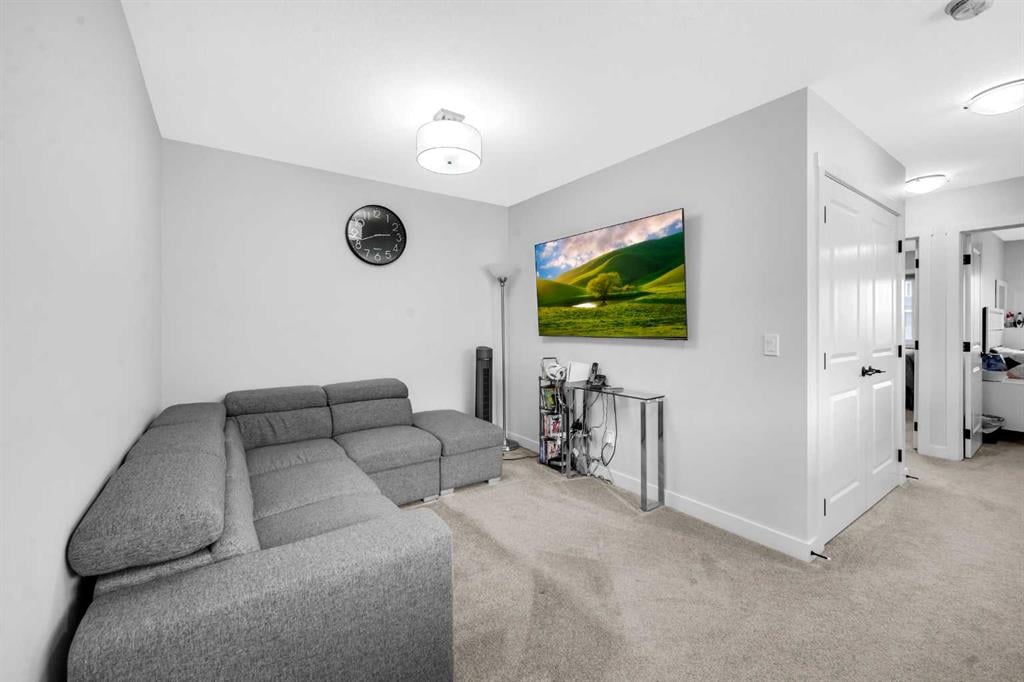 34 Sage Hill - Thumbnail 8
