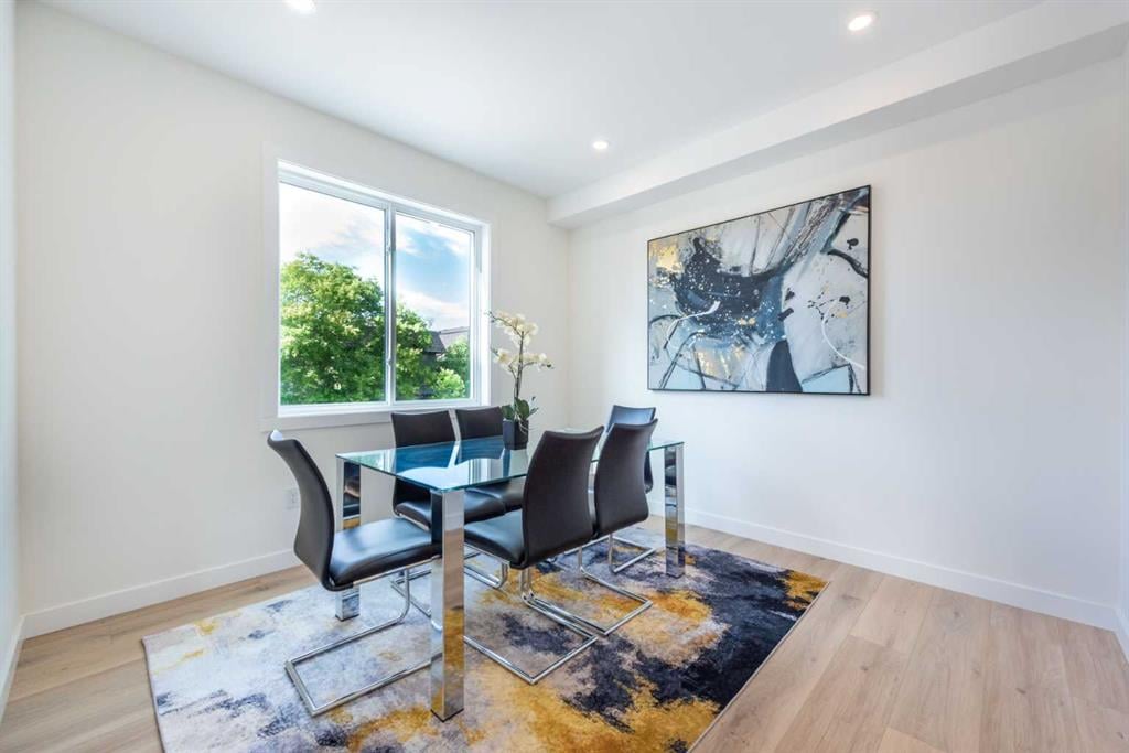 2402 Westmount - Thumbnail 7
