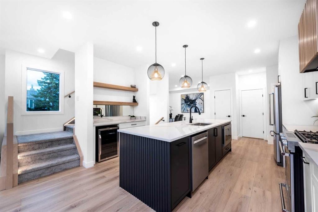 2402 Westmount - Thumbnail 6