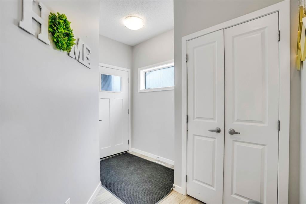 656 Walgrove - Thumbnail 6