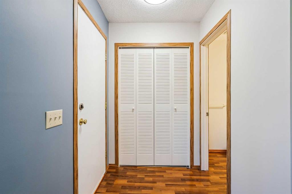 2300 Oakmoor - Thumbnail 4