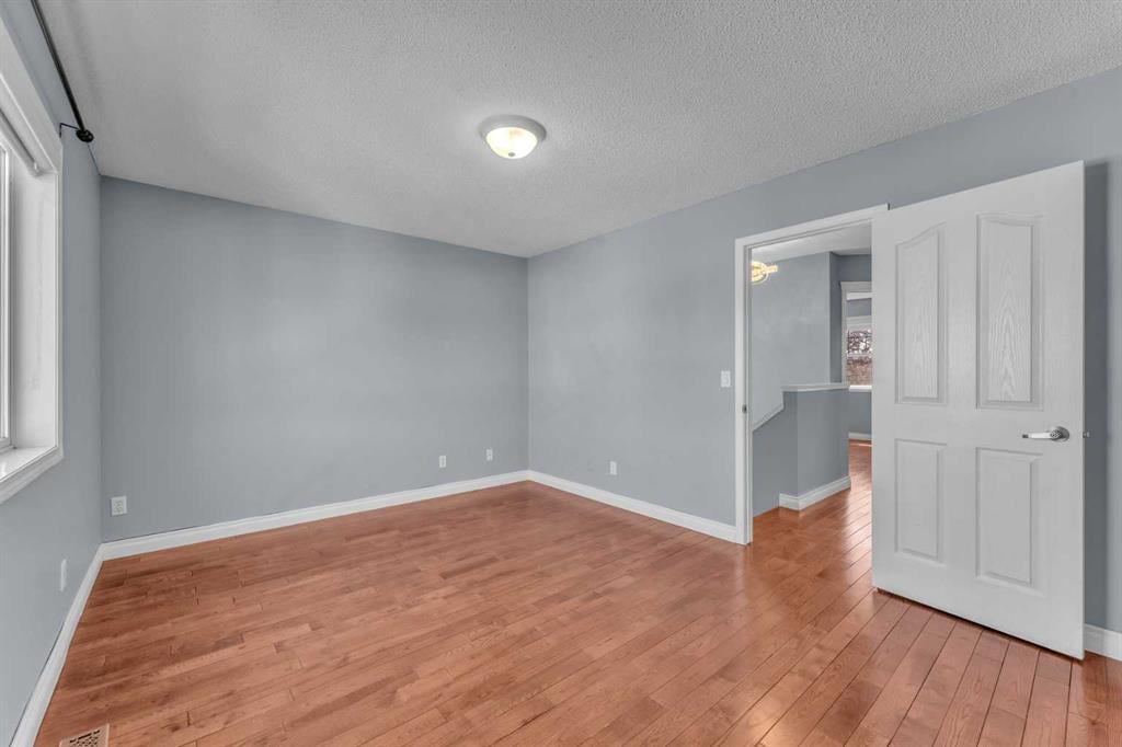 21 Bridlewood - Thumbnail 2