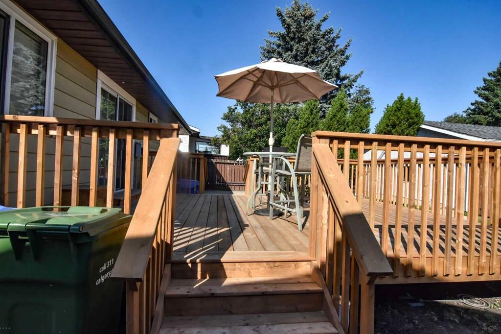 904 Abbotsford - Thumbnail 3