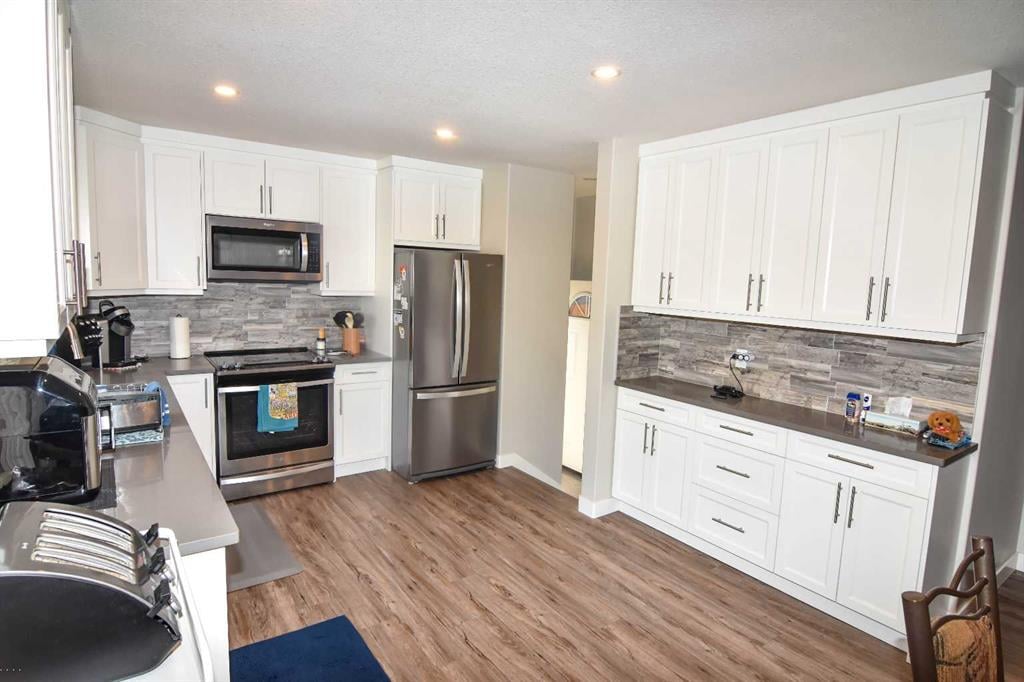 904 Abbotsford - Thumbnail 8