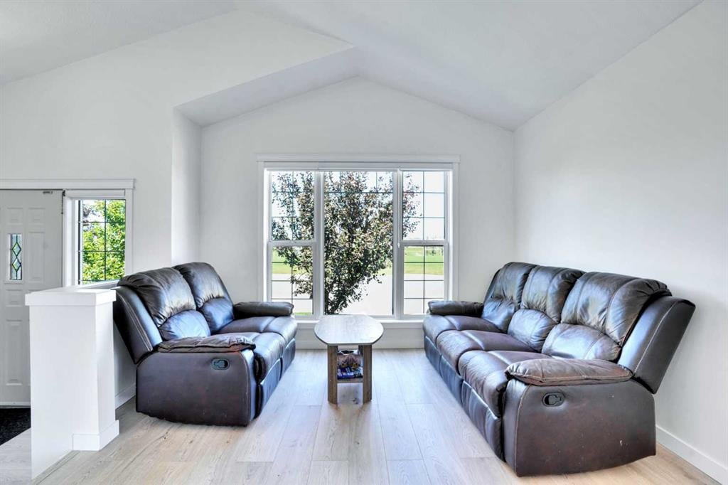 1092 Martindale - Thumbnail 7