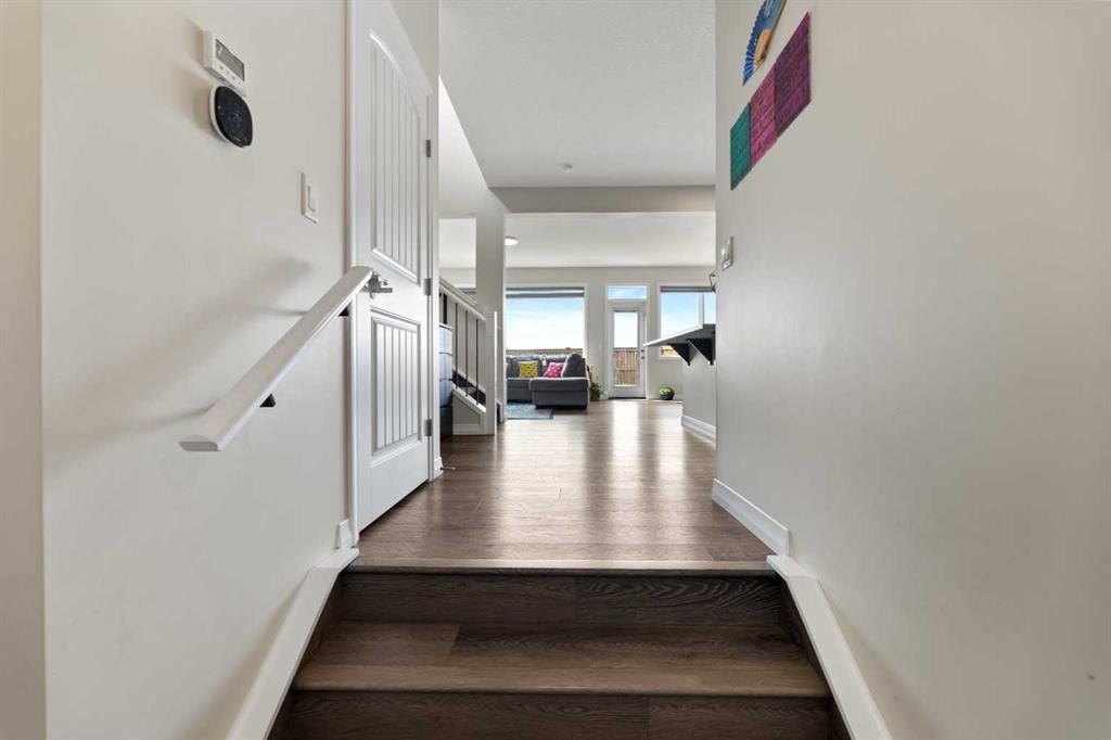 385 Corner Meadows - Thumbnail 7