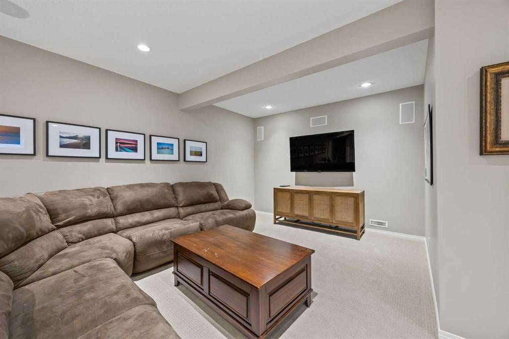184 Cougar Ridge - Thumbnail 8