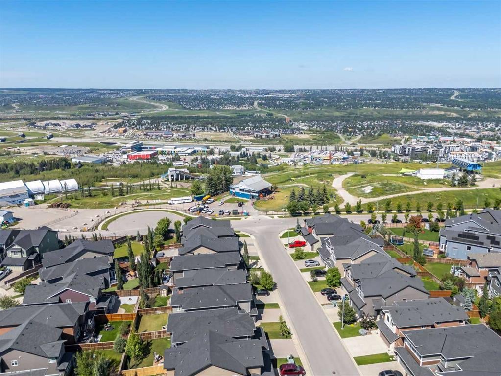 184 Cougar Ridge - Thumbnail 2